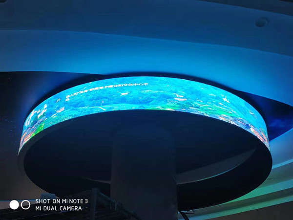 柔性LED显示屏 柔性LED显示屏