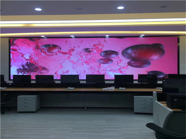室内报告厅LED全彩显示屏